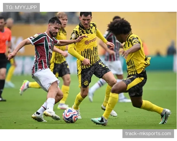 多特蒙德争冠稳定性不足问题近期显现，对球队赛季走势形成制约